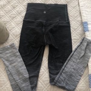 Lululemon women’s leggings - Wunder Under